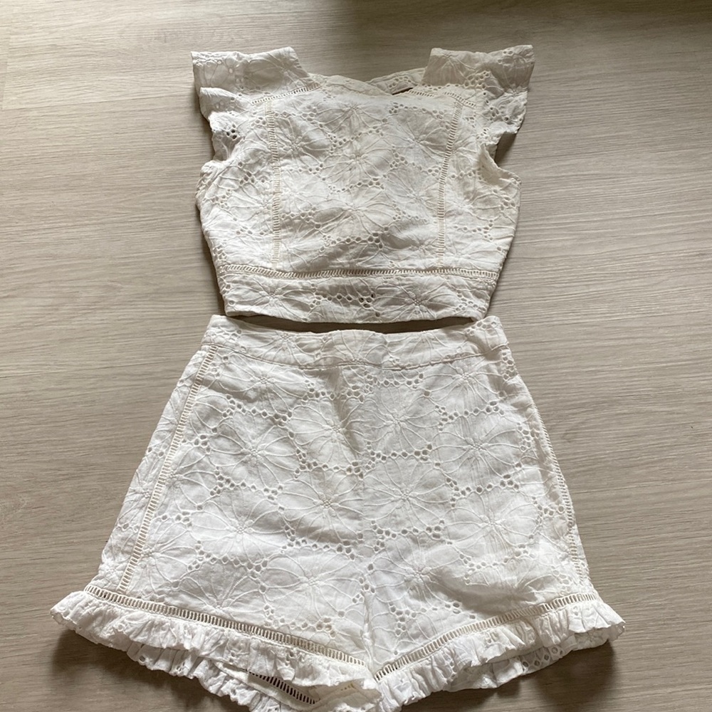 BHLDN two piece white eyelet cotton set, XS, good condition